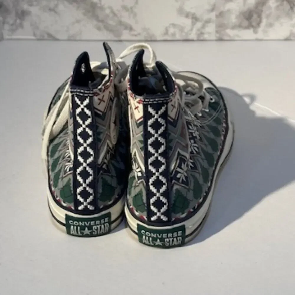 Converse Chuck Taylor All Star High Top Holiday Sweater Christmas Print Mens 6 - Picture 9 of 9